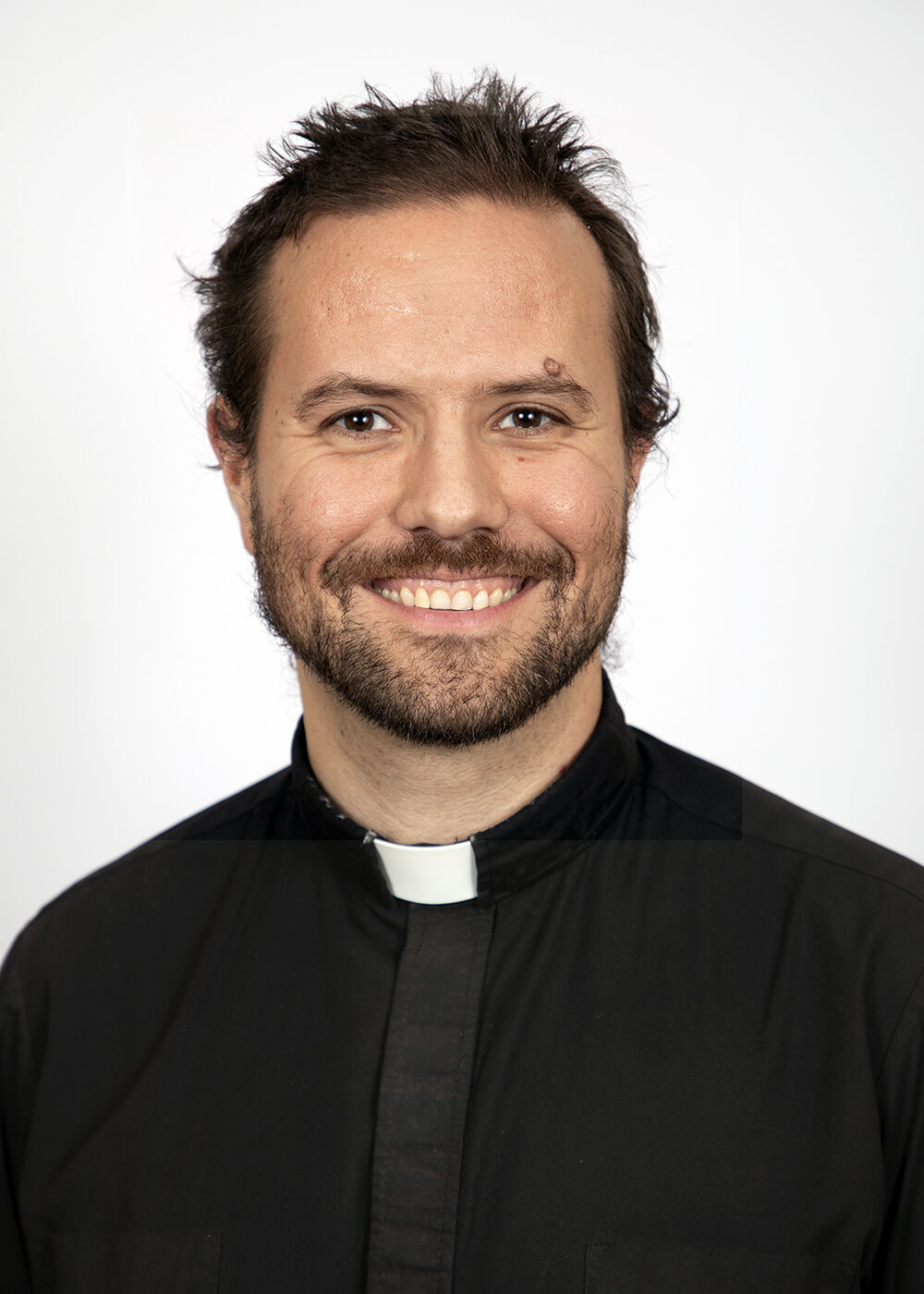 JONATHAN-BARKER.jpg